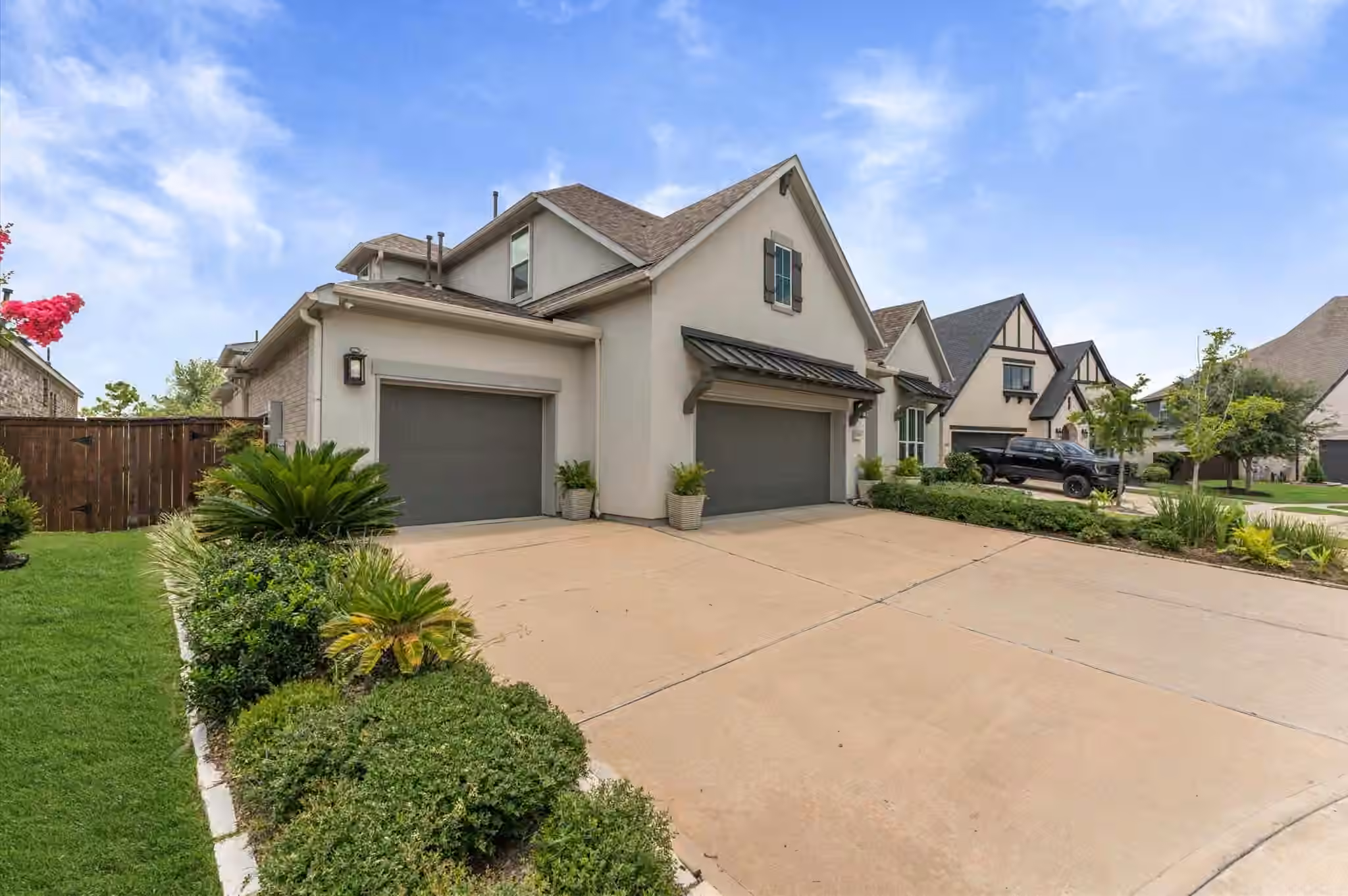 Photo 2 of 10106 Blythe Street, Rosharon, TX