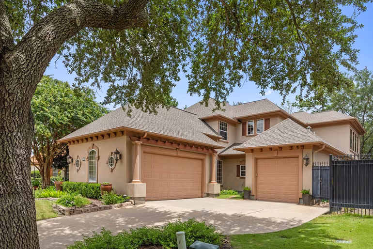 Photo 2 of 3207 Loblolly Pines Way, Houston, TX