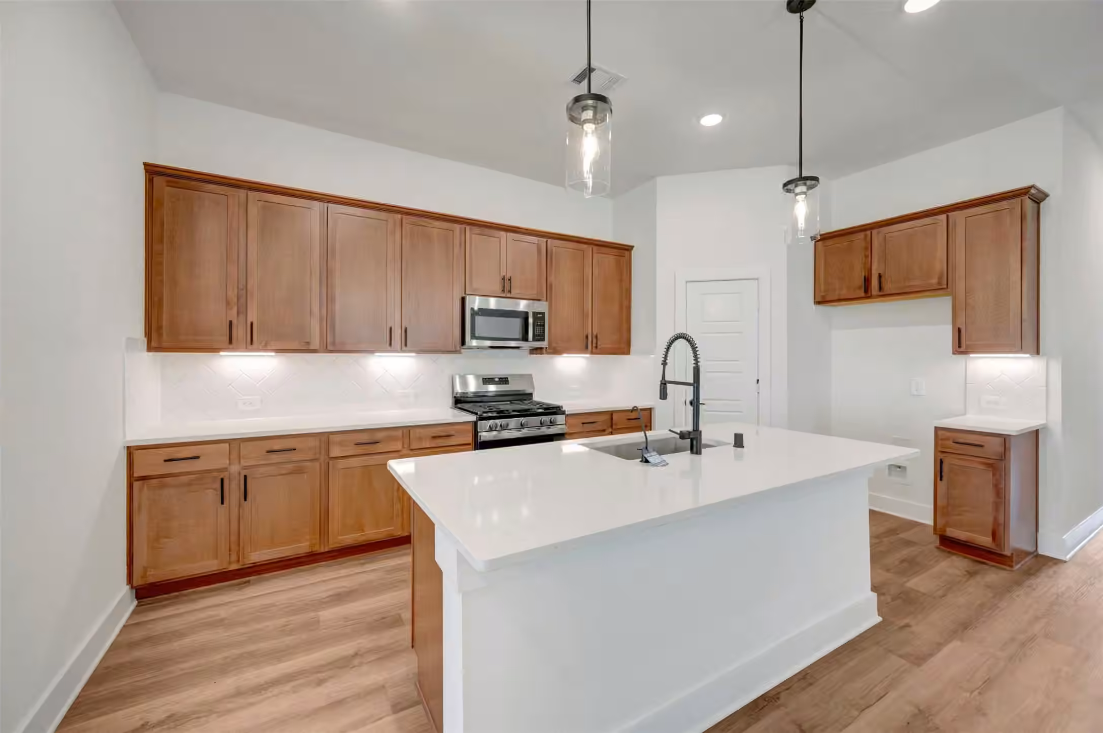 Photo 3 of 21426 Villa Spruce Lane, Tomball, TX
