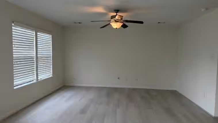 Photo 5 of 4107 Monticello Ter Lane, Katy, TX