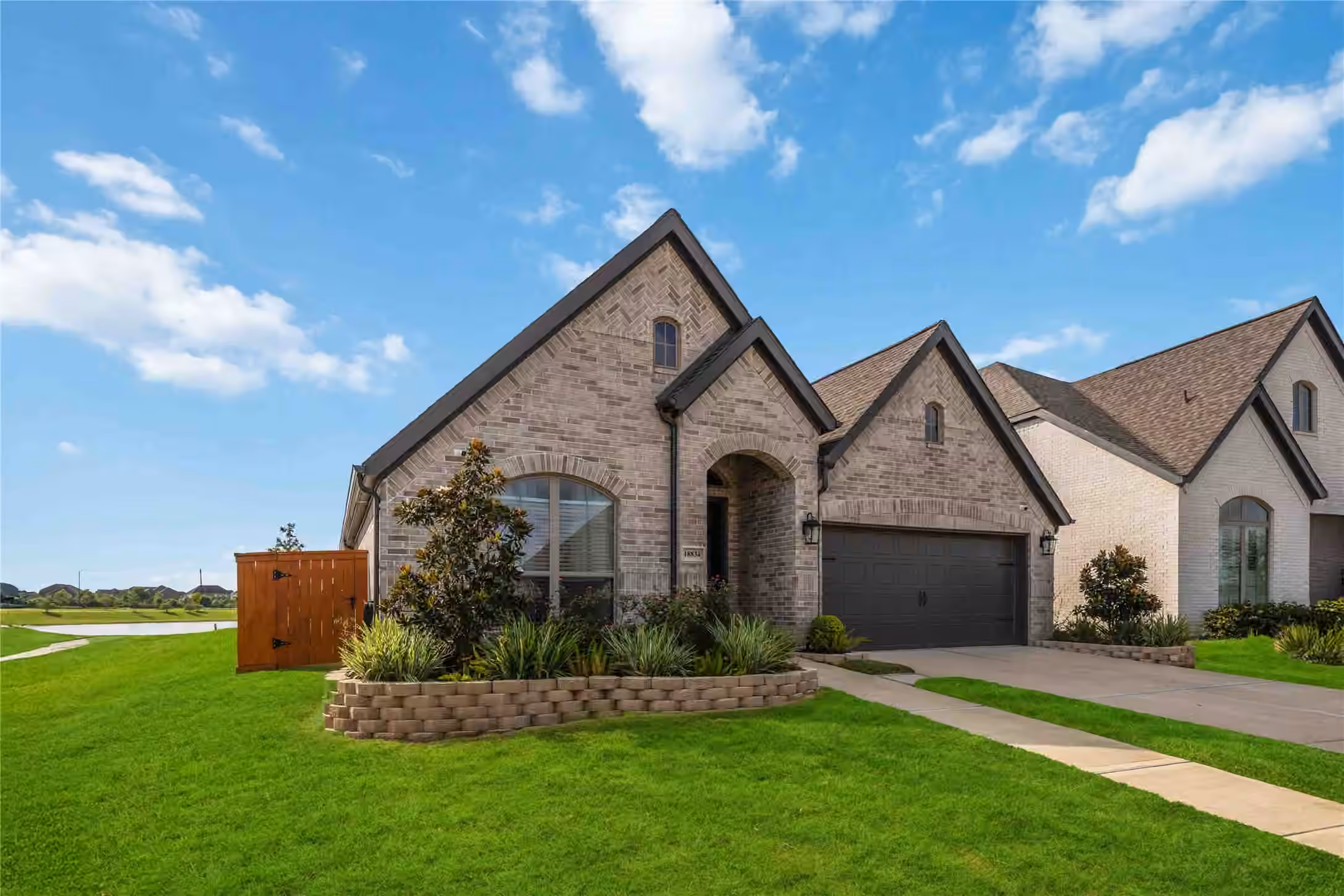 Photo 2 of 18834 Windy Orchard Court, Manvel, TX