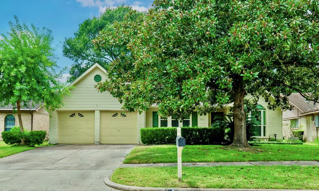 Photo of 2711 Quail Valley East Drive, Missouri City, TX 77489