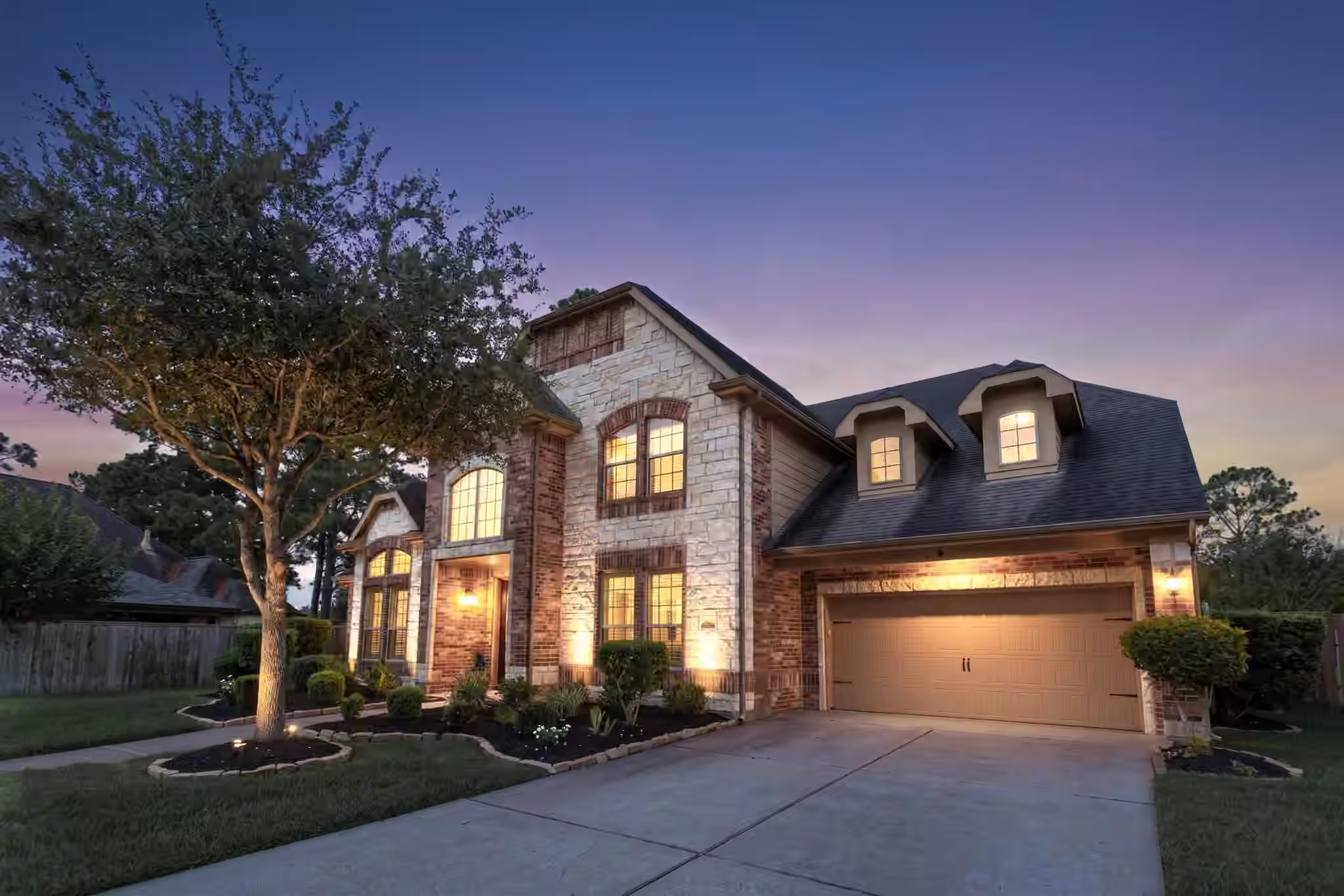 Photo of 440 Old Orchard Court, Dickinson, TX 77539