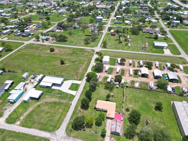 Photo 6 of 422 Caney Street, Matagorda, TX