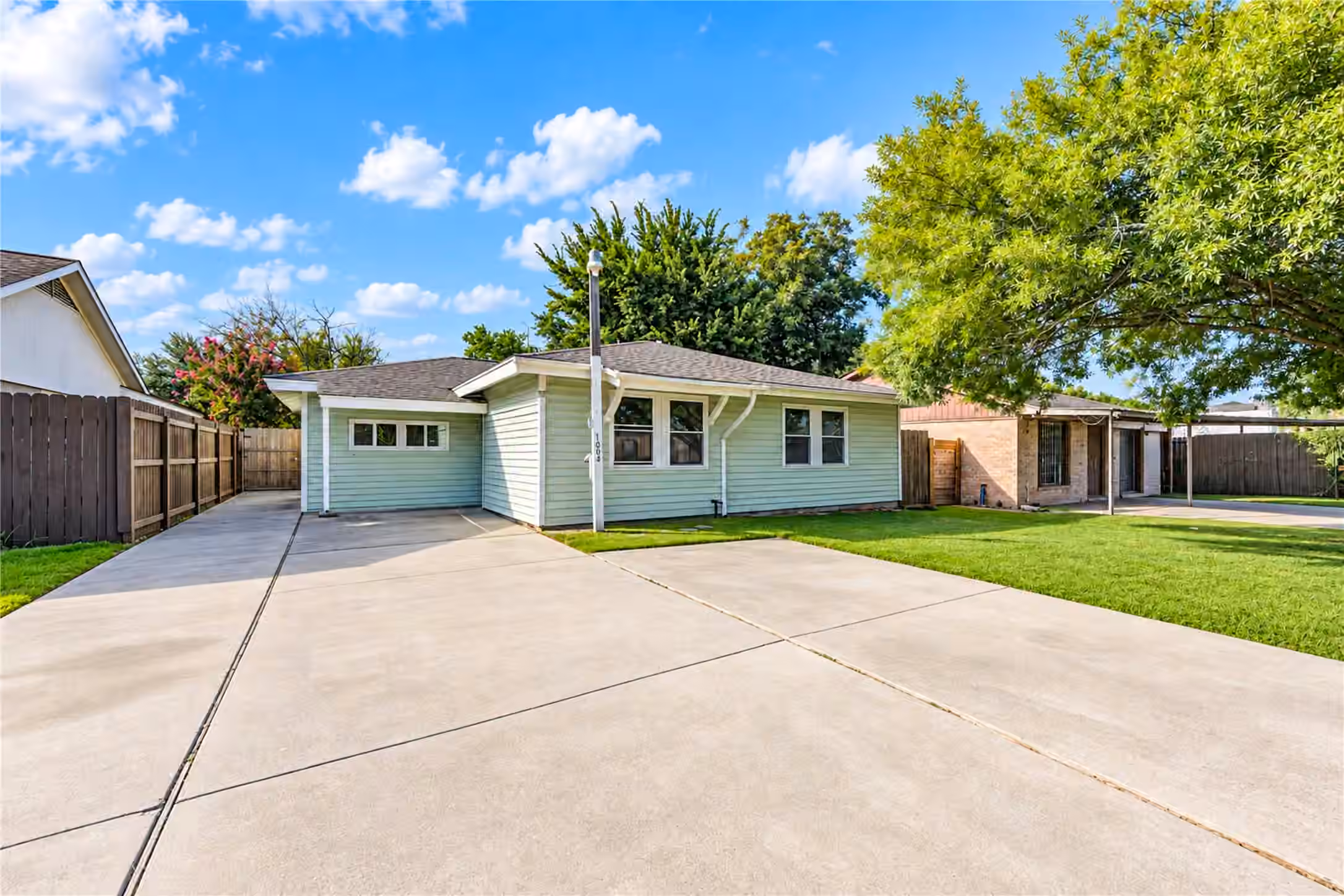Photo of 1009 Wisconsin Street, South Houston, TX